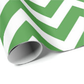 Donkere groene en witte Chevron bruiloft op zaterd Cadeaupapier (Rol Hoek)