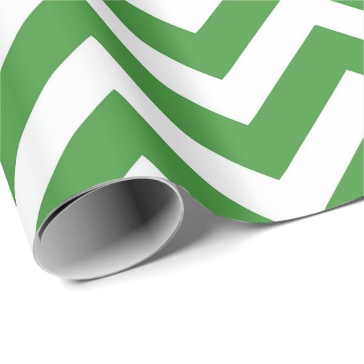 Donkere groene en witte Chevron bruiloft op zaterd Cadeaupapier (Rol Hoek)