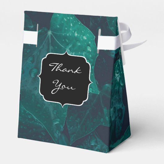 Donkere groene visblad waterdruppels Monogram Bedankdoosjes (Achterkant)
