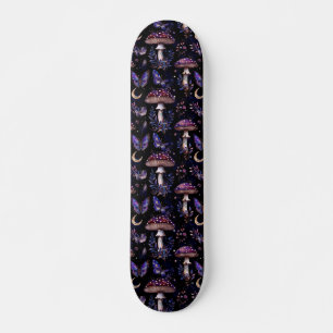 Donkere Hekserige Paddenstoel Vlinder Hemelpatroon Persoonlijk Skateboard