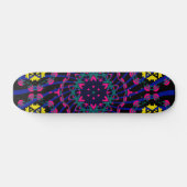 Donkere kaleidoscoop ontwerp: aangepast skateboard (Horizontaal)