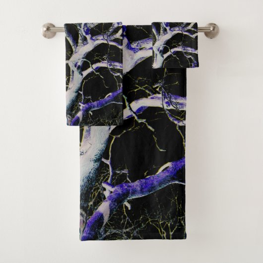 Donkere kant 5 btcnm bad handdoek (Insitu)