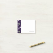 Donkere kleur Emo-patroon met verf Post-it® Notes (Op bureau)