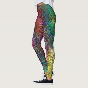 Donkere kleurrijke korrelige textuur in geschraapt leggings