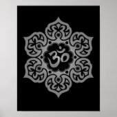 Donkere Lotus Flower Om Poster (Voorkant)