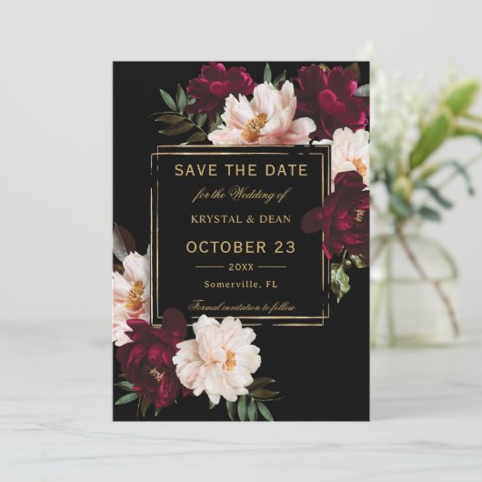 Donkere Moody Burgundy Blush Zwarte Bloemige Bruil Save The Date (Staand voorkant)