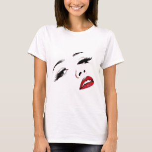 Donkere ogen Rode Lips Vrouwen maken kunst onzicht T-shirt