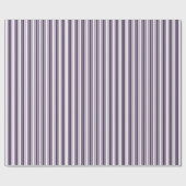 Donkere paarse en witte snoepjes strepen cadeaupapier (Vlak)
