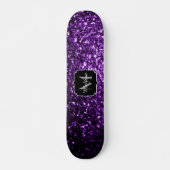 Donkere Paarse faux glans monogram Skateboard (Voorkant)