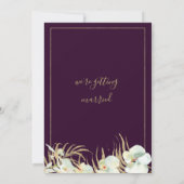 Donkere paarse goudbruine orchidee bruiloft kaart (Achterkant)
