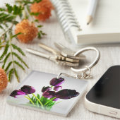 Donkere Paarse tulpen Sleutelhanger (Voorkant Rechts)