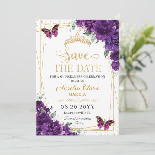Donkere Paarse Vlinders Goud Quinceanera Sweet 16 Save The Date (Staand voorkant)