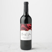 Donkere rode glam Wavy Satin Abstract Design Wedde Wijn Etiket (Voorkant)