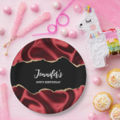 Donkere rode glam wazig satin Abstract Design Birt Papieren Bordje (Feest)