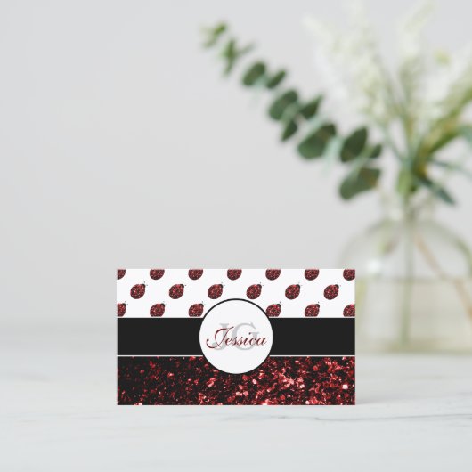 Donkere rode ladybug in glitter sparters Monogram Visitekaartje (Staand voorkant)
