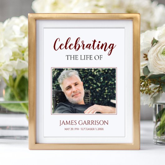 Donkere rode viering van het leven met foto rouwad poster