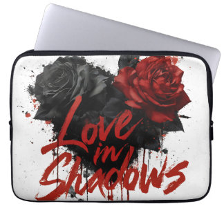 Donkere Romance met zwarte en rode rozen Laptop Sleeve