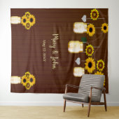 Donkere Rustic Yellow Floral Mason Jar foto achter Wandkleed (In Situ (horizontaal))