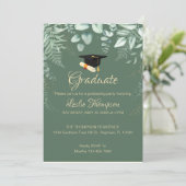 Donkere Sage Green Botanical Afstuderen Invitation Kaart (Staand voorkant)