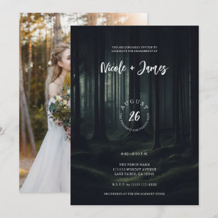 Donkere, sombere bosbomen bij schemering verloving kaart