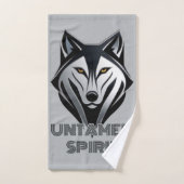 Donkere tinten en metalen accenten Wolf Logo Aesth Bad Handdoek (Handdoek)