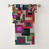 Donkere vierkantjes op licht bad handdoek (Insitu)