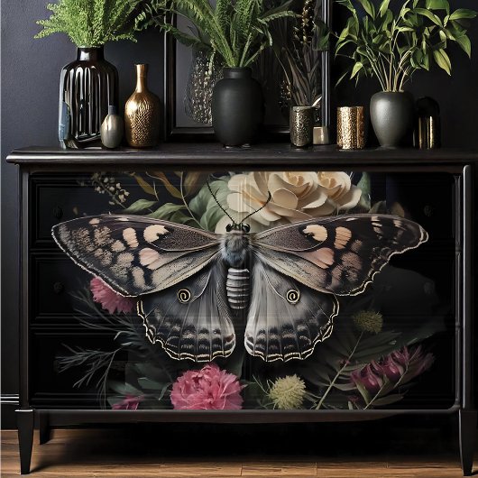 Donkere vleugels bloeien tissuepapier