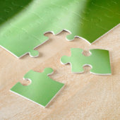Donkere vlinder die op leder zit legpuzzel (Zijkant)