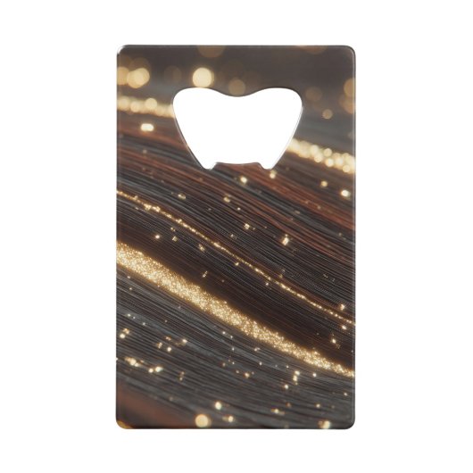 Donkere walnoot houtnerf met sprankelende gouden r creditkaart flessenopener (Voorkant)