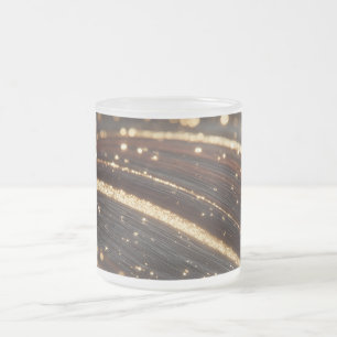 Donkere walnoot houtnerf met sprankelende gouden r matglas koffiemok