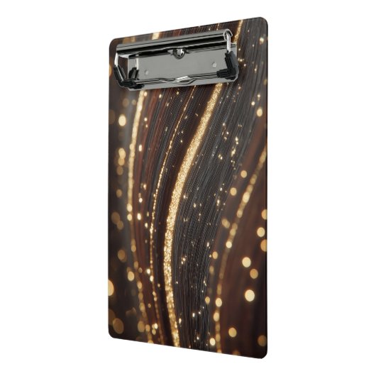 Donkere walnoot houtnerf met sprankelende gouden r mini klembord (Angled2)