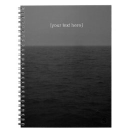 Donkere watt-laptop notitieboek