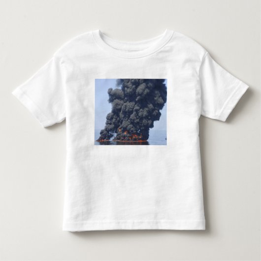 Donkere wolken rook en vuur ontstaan 2 kinder shirts (Voorkant)