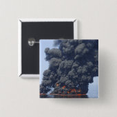 Donkere wolken rook en vuur ontstaan 2 vierkante button 5,1 cm (Voorkant /achterkant)