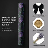 Donkergotisch bloemenpatroon met diep Paarse Rozen Cadeaupapier