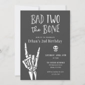 Donkergrijs Bad Two The Bone 2e verjaardagsfeestje Kaart (Voorkant)