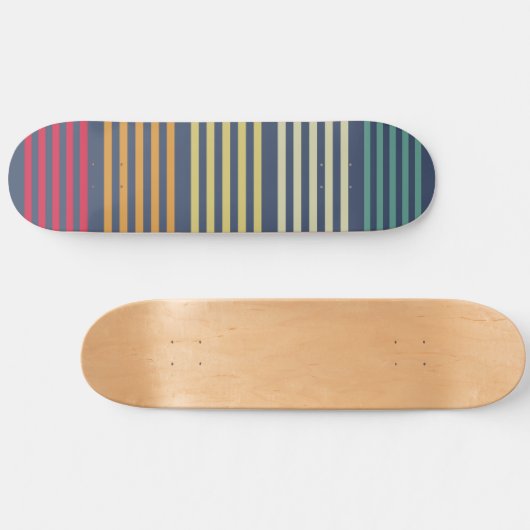 Donkergrijs gekleurde retro strepen persoonlijk skateboard (Horizontaal)