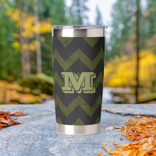 Donkergrijs legergroen  chevron Monogram Geïsoleerde Drinkbeker (Buiten)