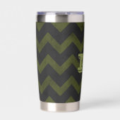 Donkergrijs legergroen  chevron Monogram Geïsoleerde Drinkbeker (Voorkant)