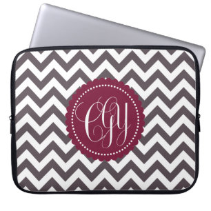 Donkergrijs wit monogram Chevron Pattern Laptop Sleeve
