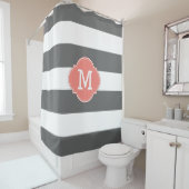 Donkergrijze en witte strepen van Classy met monog Douchegordijn (In situ)