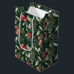 Donkergroen Elegant groen Botanische Kerstmis Medium Cadeauzakje<br><div class="desc">Ja. Ontworpen in tijdloze kerstkleuren van rijke roden, levendige greens en elegant ivoor, straalt deze tas vakantie charme uit. De donkergroene achtergrond op maat voegt een vleugje verfijning toe, waardoor je cadeau echt opvalt. Deze veelzijdige geschenktas is de perfecte finishing touch voor elk cadeau, ongeacht uw stijlvoorkeuren. Of u nu...</div>