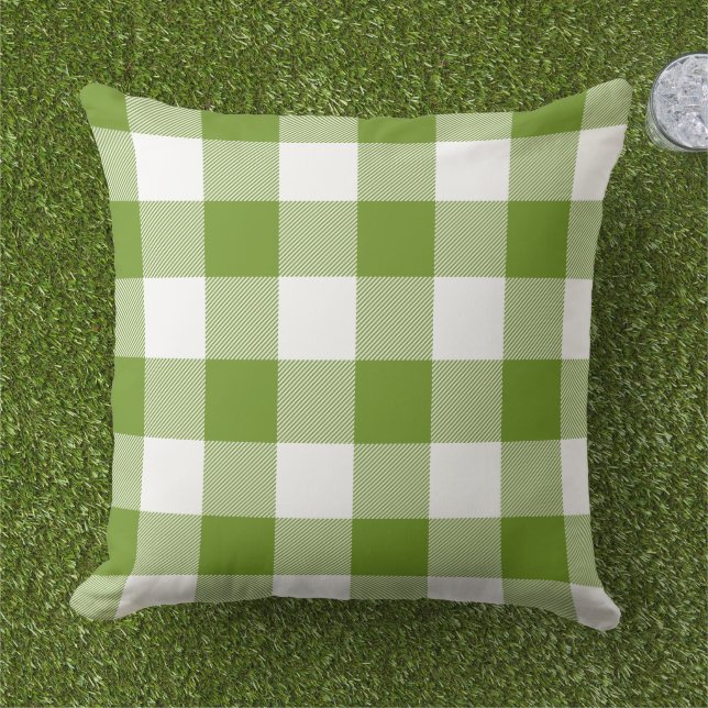 Donkergroen met witte geruite Buffalo Plaid Buitenkussen (Gras)