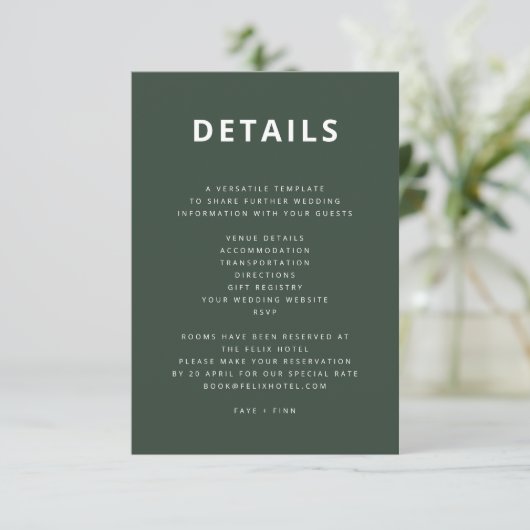 Donkergroen | Minimalistisch Scandi Modern Wedding Informatiekaartje (Staand voorkant)