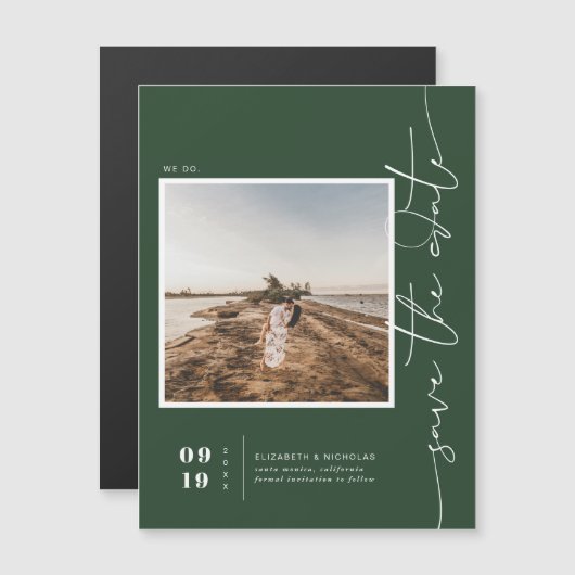 Donkergroen | Moderne minimale opslagdatum foto Magnetische Uitnodiging (Voorkant / Achterkant)