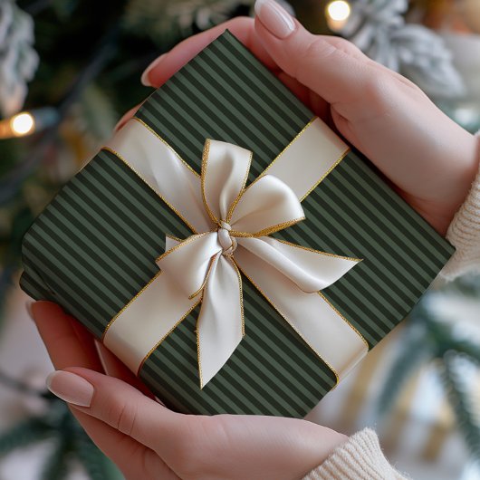 Donkergroen & Salie Gestreept Cadeaupapier