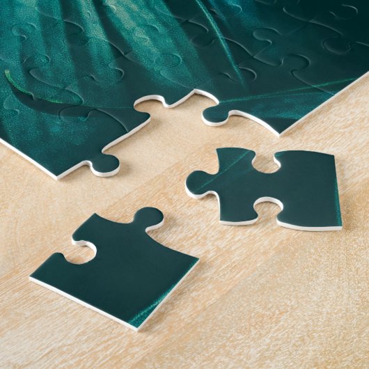 Donkergroen, tropisch oerwouden blad. legpuzzel (Zijkant)