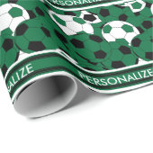 Donkergroen Voetbal collage Cadeaupapier (Rol Hoek)