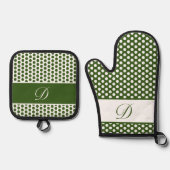 Donkergroen & Wit Monogrammed Polka-Dot Ovenwant & Pannenlap Set (Voorkant)