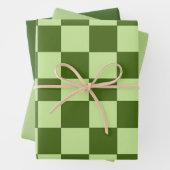 Donkergroene en lichtgroene cheques inpakpapier vel (In situ)